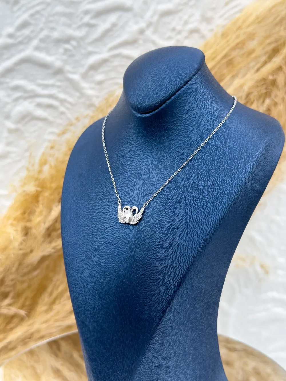 925 Ayar Gümüş Kuğu Modeli Aşk Kadın Kolye – Özel Tasarım, Hediyelik